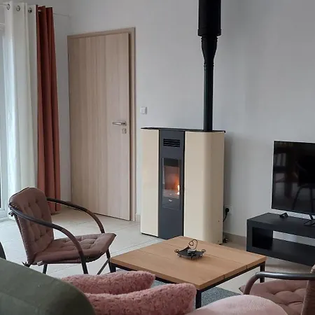 U Spilinku 2p-lipensko Apartment
